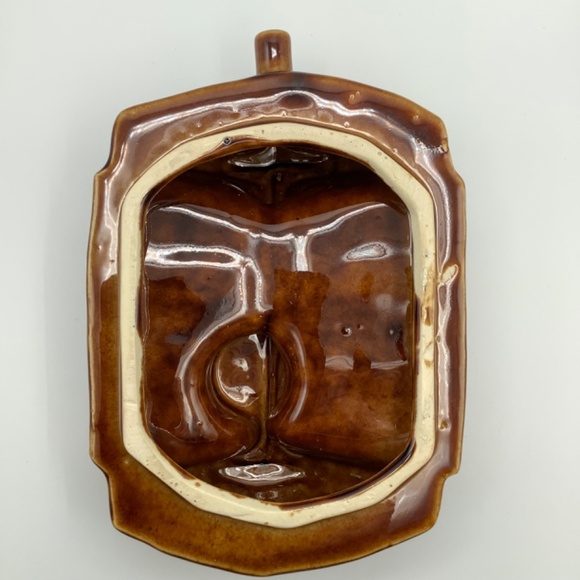 Vintage McCoy Wishing Well Cookie Jar - Picture 7 of 10